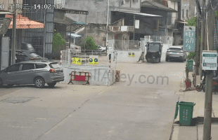 Boy Had No Chance Against This Vehicle In China