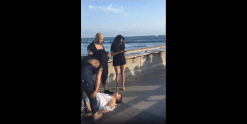 Dude Gets Knocked Out By Lifeguard After He Tried To Protect His Girlfriend!