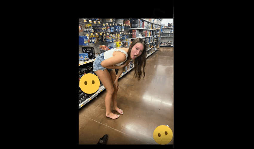 Girl Accidentally Took A Shii On Herself In Walmart!