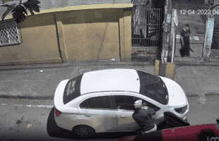 Dude Caught Trying To Break Into A Guy Car And It Didn’t End Well For Him!