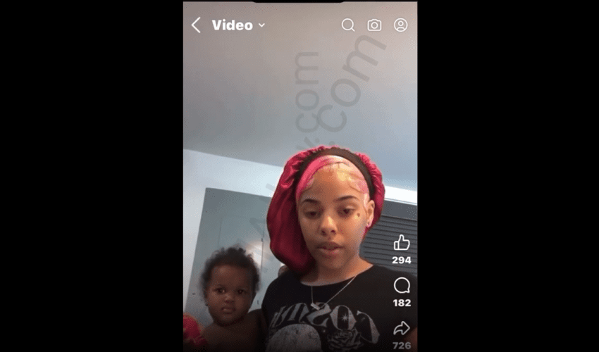 Girl Was Going Off On Somebody Instagram Live And Her Baby Ended Up Hitting Her Vape!