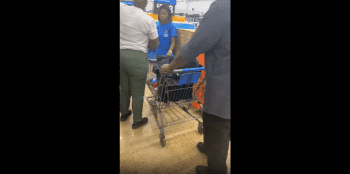 Unprofessional Walmart Manager Fired Her Employee The Worse Way For Touching A Customer Cart!