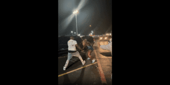 Dude Dog Walked A Group Of Girls After They Tried To Jump His Girlfriend During A Fade!