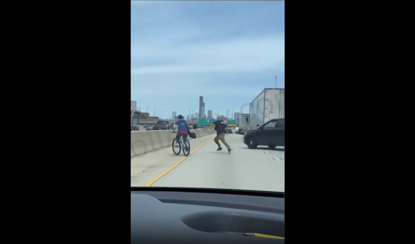 Dude Tried To Run From Police On a Bike In Chicago And This How It Turned Out