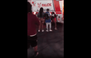 After A Shooting At A Block Party Theses Girls Really Started Twerking On The Ambulance