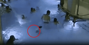 Child Drowns Right In Front Of Careless Adults That Was Walking Right Pass Him