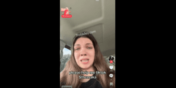 Girl Deletes Her Video After She Got On Tiktok Crying And Begging For Somebody To Fix Her Car Because She Didn’t Have Money And Her Rent Was Due