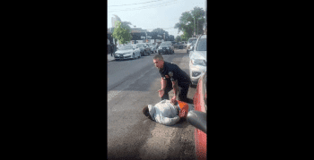 Police Screams At His Female Coworker After She Was Taking To Long To Get Out The Car To Help Him Arrest A Guy In New York