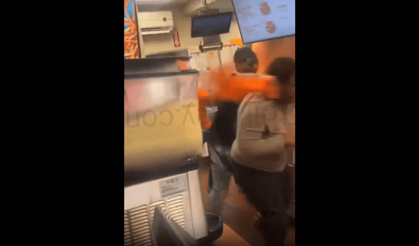 Two Female Workers Begs For Help After A Man Put The Punches On Them For Being Disrespectful At Popeyes