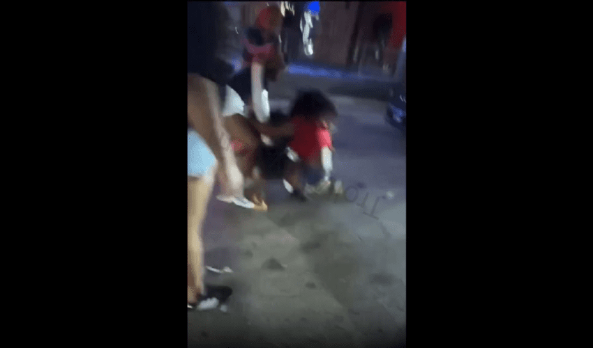 They Didn’t Even Flinch: Two Girls Continues To Jump Another Girl After Shots Was Fired