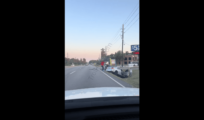 Road Rage Accident Turned Into A Man Pulling A Blick On Another Man In Houston Until Police Came