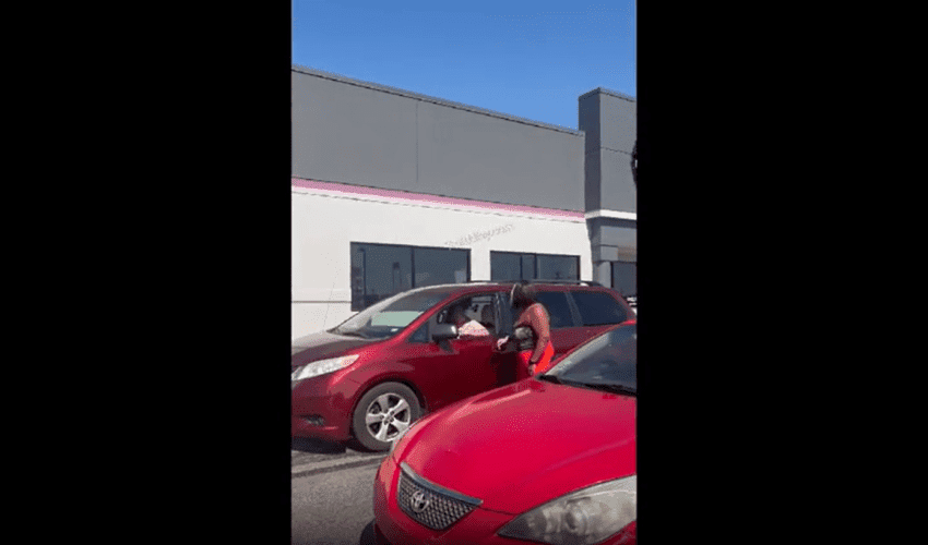 Woman Didn’t Like Another Woman Honking At Her In Traffic So She Took Matters Into Her Own Hands