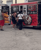 Taco Truck Will Have Bad Reviews After This Incident With Two Women That Were Craving Tacos