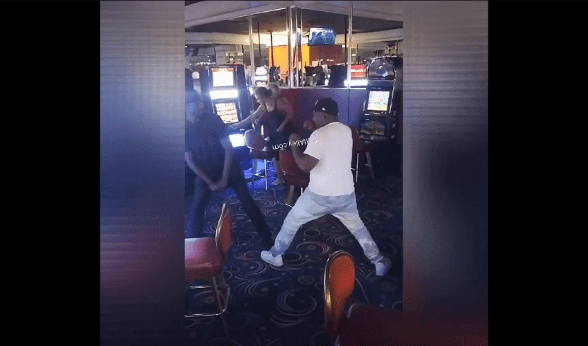 OG Was Not Playing: OG Takes On A Young Guy That Tried To Steal His Money At His Slot Machine