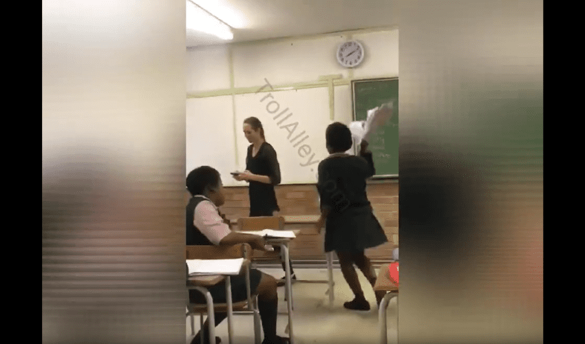 Teacher Disrespected This Female Student In Class And This How She Handled it