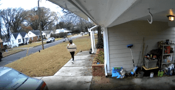 She Real Bold: Woman Caught On Camera Pulling Up To A Random Person House, Backing Her Car In And Stealing Their Package