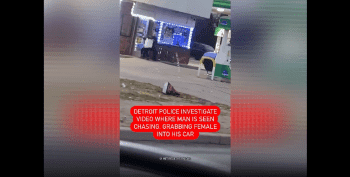 People Saves A Woman After They Seen A Man Chasing Her And Tried To Throw Her In His Car In Detroit