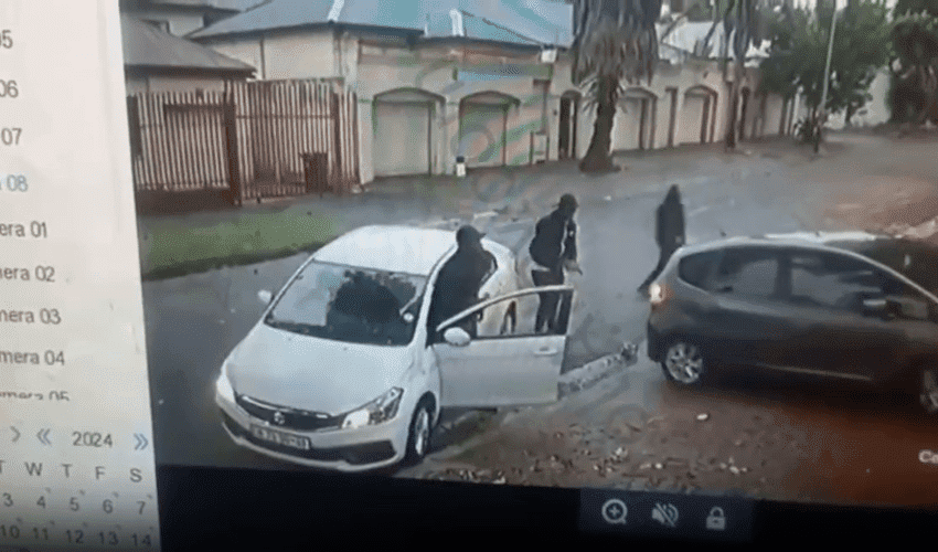 High IQ Driver Outsmarted Robbers With This Trick