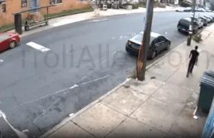Philly Shooters Caught A Opp Scrolling Thru Town!