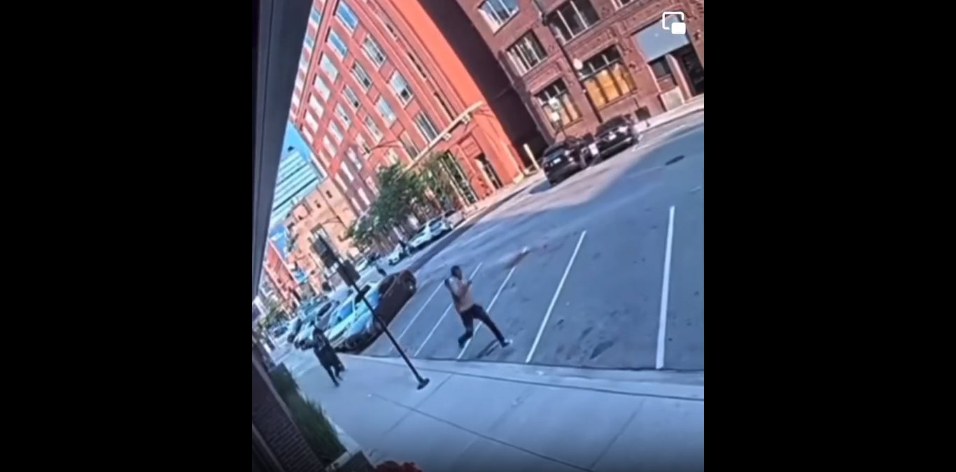 Dude Tries To Escape From Gunman In Chicago! | TrollAlley.com