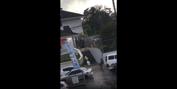 Active Robbery Caught On Camera!