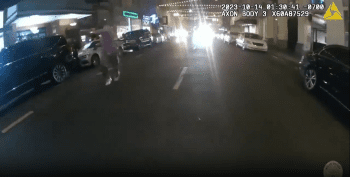 Los Angeles Police Shoots A Man For Charging Him With A Knife!