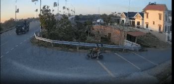 Family Had No Chance Against Dump Truck!