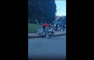 Street Vendor Violates A Man That Tried To Knock Over His Items!