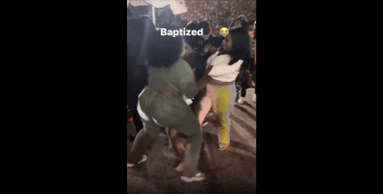 Girl Gets Sent Back To Her Destination After She Thought The Girl She Ran Up On Didn’t Have Any Friends!