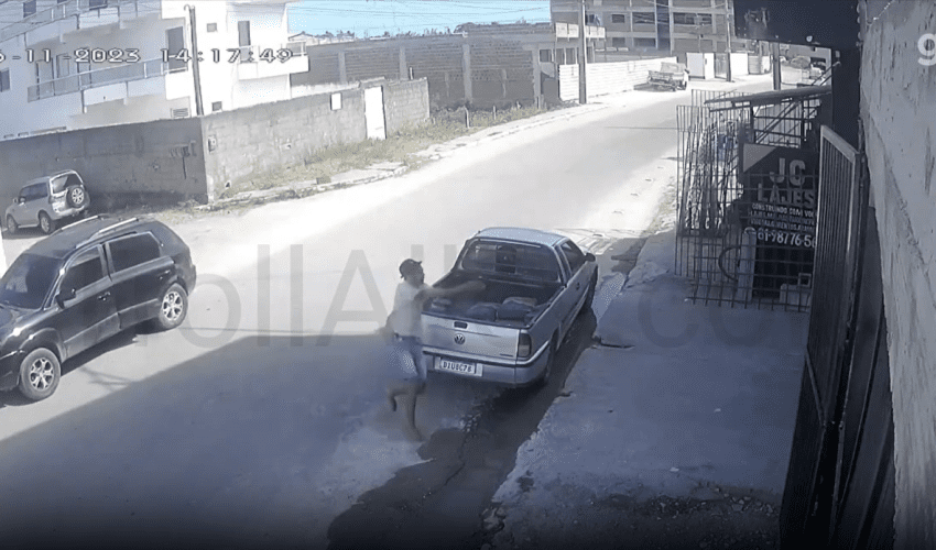 Dude Hits A Dance After Getting His Lick Back On The Opps!