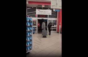 Dude Thought This Security Guard Was Scared Of Him After He Tried To Walk Out With Stolen Items!