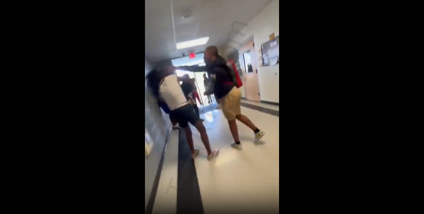 Girl Gets Put In Her Place At School By A Boy For Being Disrespectful ...