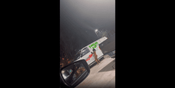 Girl Thought She Was Getting Paid After Giving Up Some Cheeks To A Uhaul Driver!