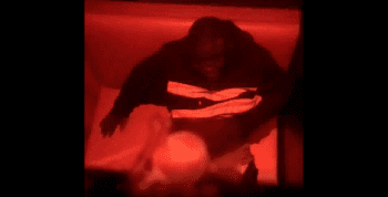 Dancer Had A Slow Night At The Club So She Gave A Random Guy A Slop Job For A Couple Dollars