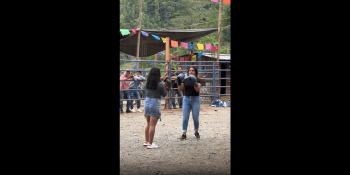 Two Women Goes At It In Gloves For Prize Money