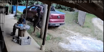 Dude Made A Run For It And Left His Friend In This Situation