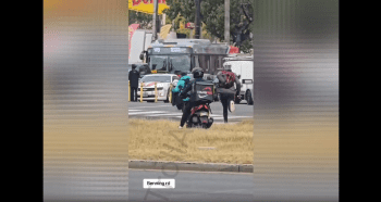 Dude Gets Chased Down In The Hood By Venezuelans People On Scooters And Gets Poked Up After He Allegedly Stole From Them