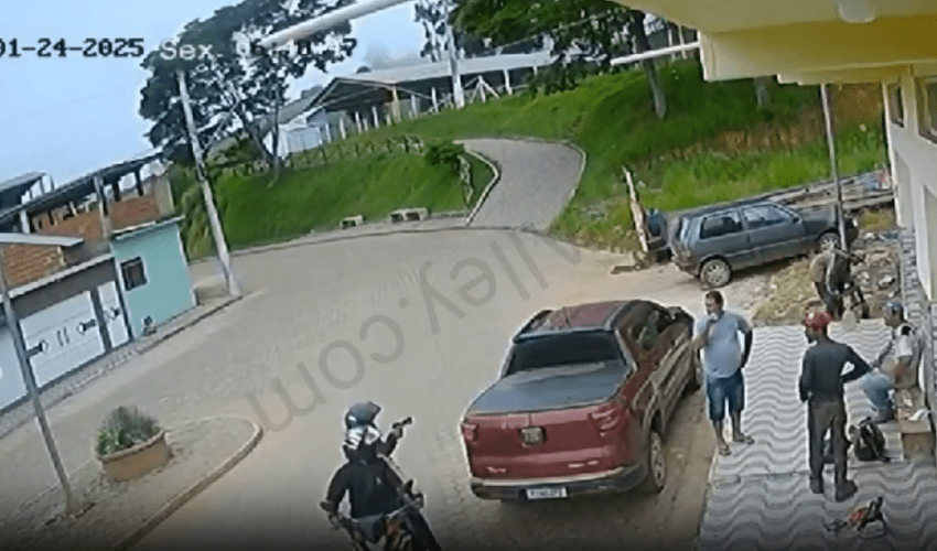 Bro Could Of Still Been Alive If He Played Dead