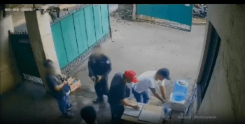 Bro Was Not Playing With His Snitching Coworker That Disrespected Him On The Job