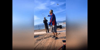 Music Street Performer Turns Into A Comedian After A Random Guy Kept Bothering Him After He Was Told To Control His 7 Year Old Daughter