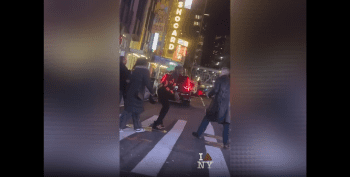 Dude Gets Jumped By A Group Of Men For Putting His Hands On A Woman After She Ran Up On Him First