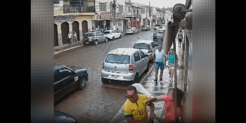 Dude Thought He Could Touch A Random Woman Walking By And She Wasn’t Going For It