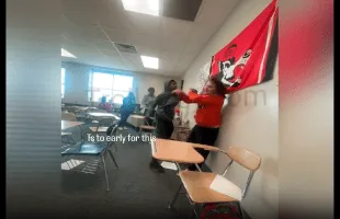 Girl Eats Multiple Hits From A Boy That She Was Having A Scuffle With At School