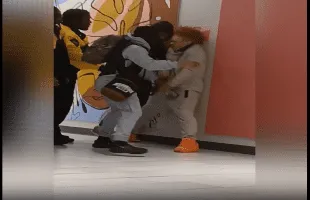 Security Guard Failed To Protect A Guy From His Opps