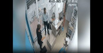 Woman Trusted This Old Man And It Backfired