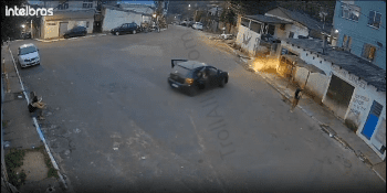 Dude Had No Idea His Opps Was Spinning The Block