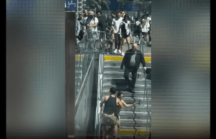 Dude Was Seen Carrying A Girl He Just Met After She Got Too Wasted And People Are Saying She Was Drugged By Him