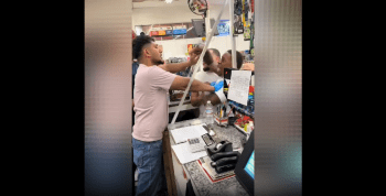 Dude Was Ready To Crash Out After Employees Tried To Disrespect Him In His Own Hood