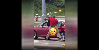 Big Dude Wasn’t Playing During This Road Rage