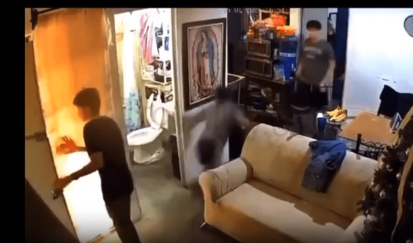 Home Invasion On Mexico Police Chief While His Family Was Present